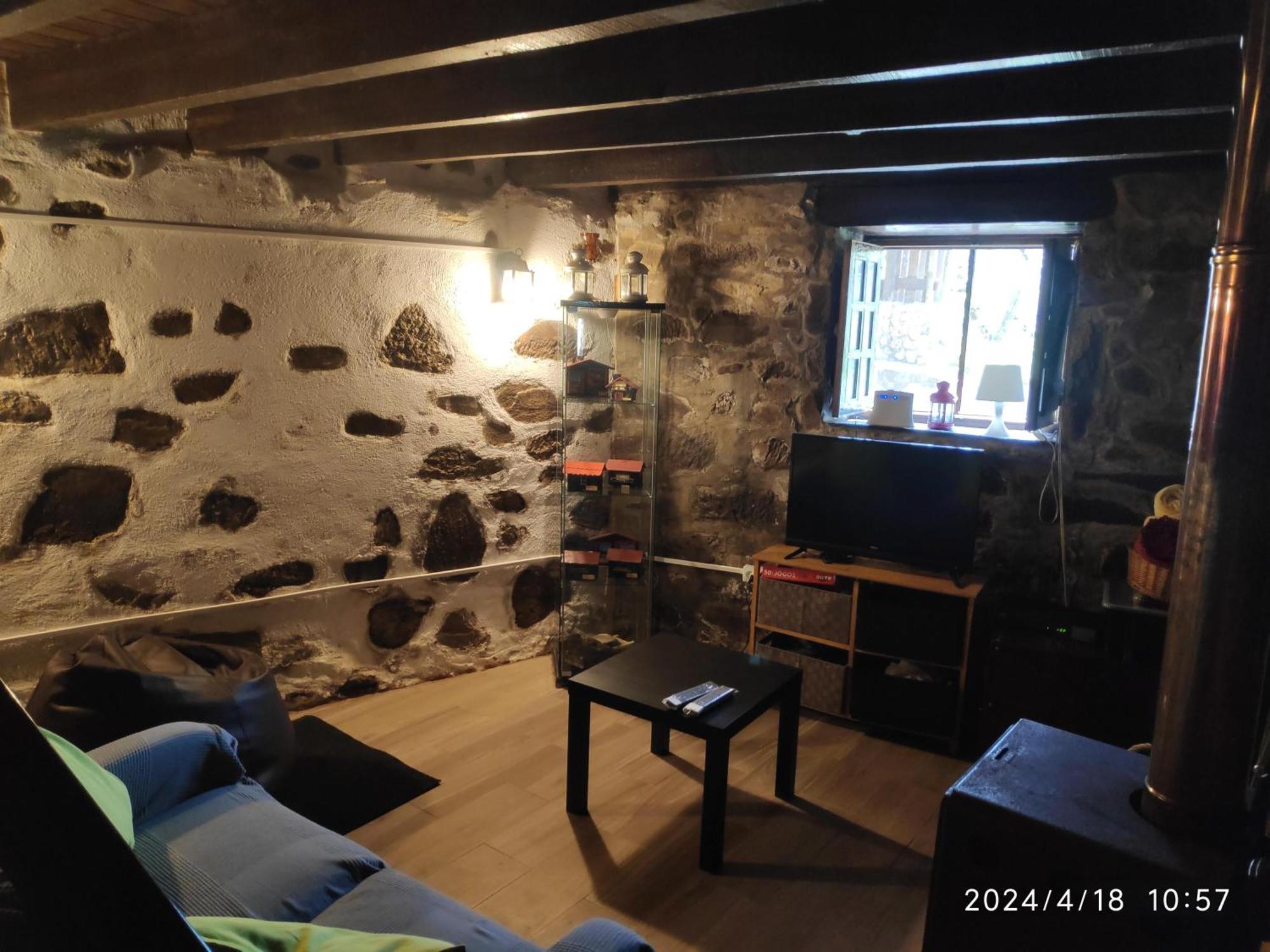 Casa Em Xisto Na Serra Da Lousa, Gondramaz ภายนอก รูปภาพ